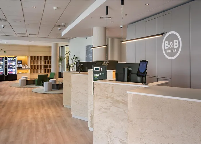 Best Valencia Beach Hotels For Families With Kids