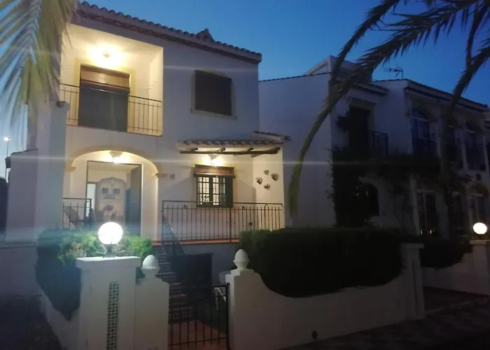 Bungalow Con Vistas A La Piscina Torrevieja
