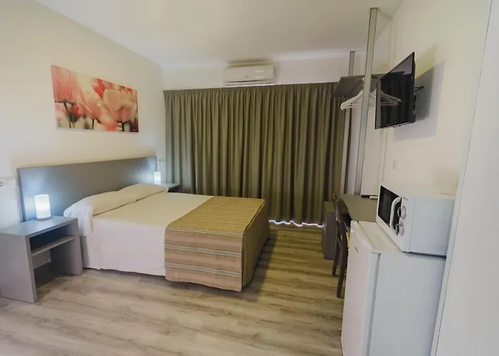 Hostal Anna Benidorm