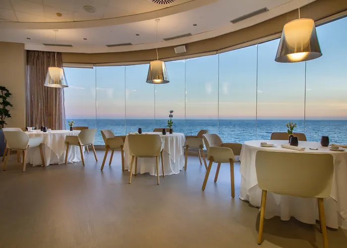 Calpe Hotels With Jacuzzi in Room near Natural Park of Penyal d'Ifac