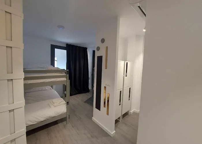 Hostel Boya Habitacion Compartida Alicante