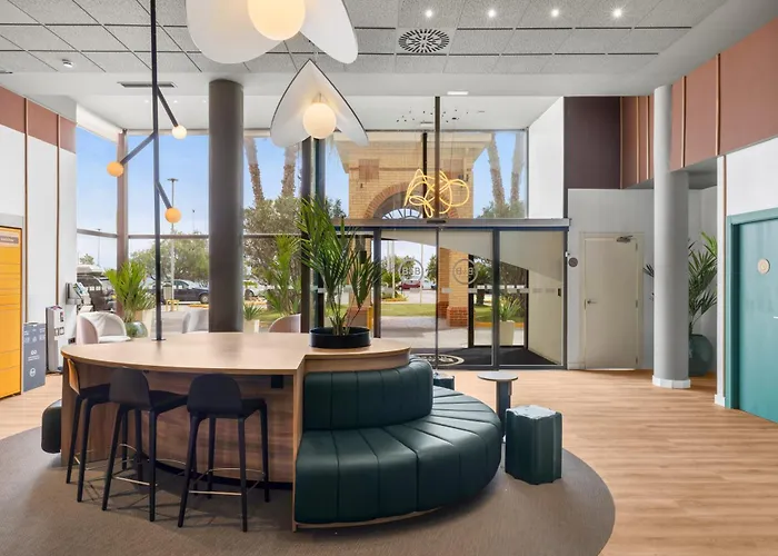 Alicante hotels near Central Market