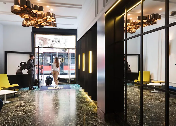 One Shot Reina Victoria Hotel Valencia