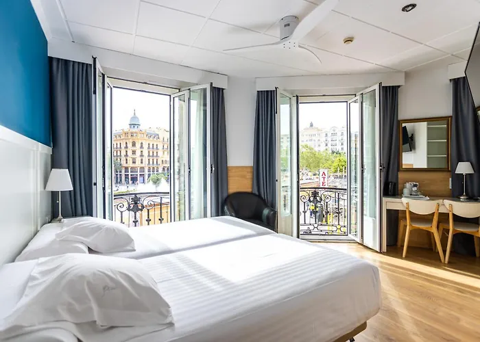 Chirivella Hotels