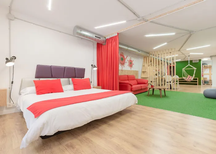 Alicante Vacation Rentals near Archaeological Museum of Naxos