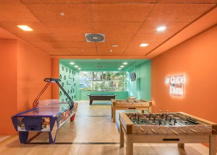 Calpe hotels near Forat de la Mar