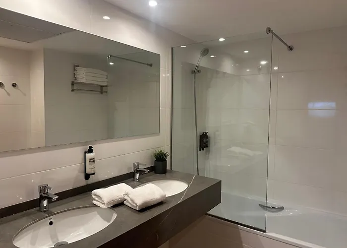 Valencia Condos for Rent